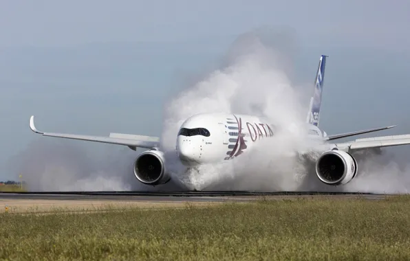 Самолет, Лайнер, Испытания, Airbus, ВПП, Qatar Airways, Airbus A350-900, Пассажирский самолёт