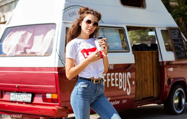 Model, jeans, brunette, coffee, sunglasses, Van, painted nails, women outdoors