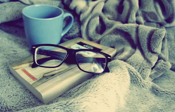 Уют, очки, чашка, книга, голубая