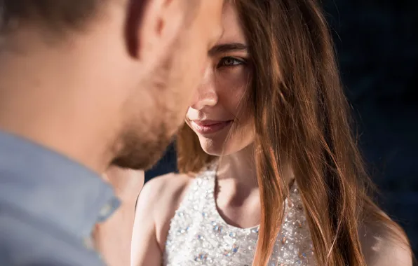 Картинка девушка, улыбка, близость, пара, парень, локоны