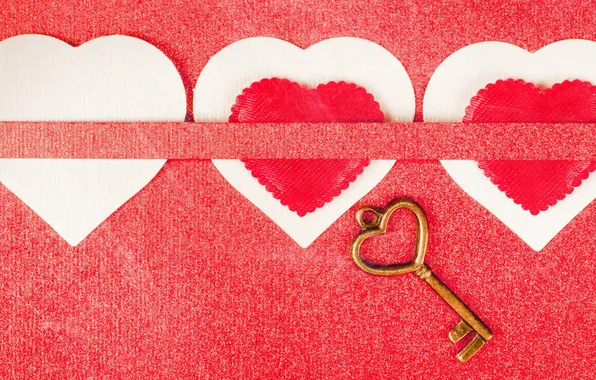 Сердца, ключ, картон