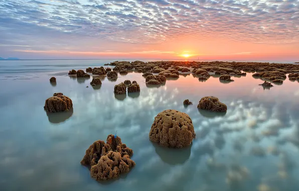 Море, небо, облака, закат, камни