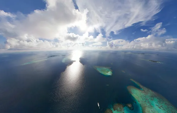 Картинка острова, облака, океан, Солнце, горизонт, Мальдивы