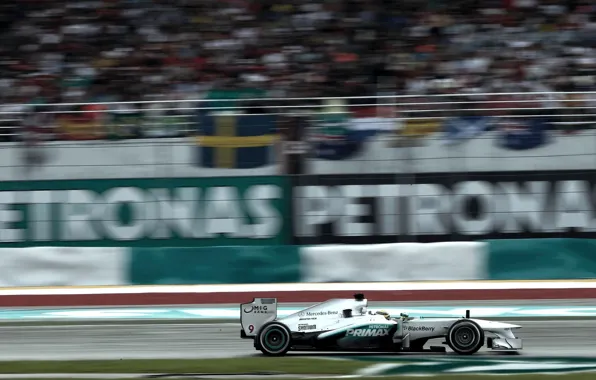 Nico, W04