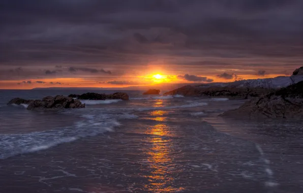 Море, волны, облака, закат