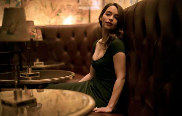 Грудь, взгляд, девушка, Emilia Clarke, Эмилия Кларк