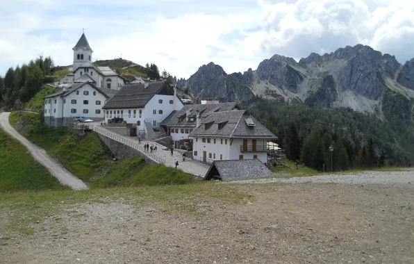 House, nature, town