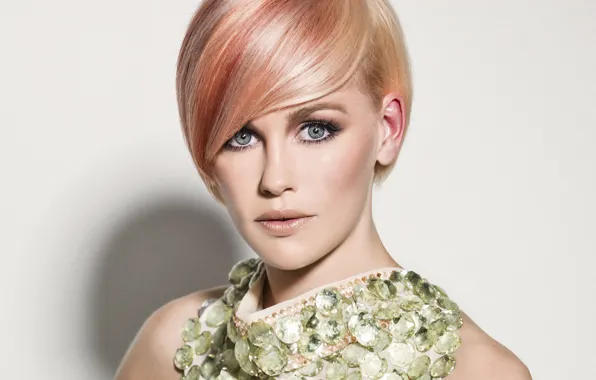 Картинка взгляд, девушка, портрет, макияж, прическа, розовые волосы