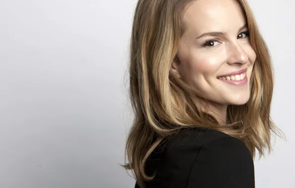 Улыбка, актриса, певица, Bridgit Mendler, Бриджит Мендлер