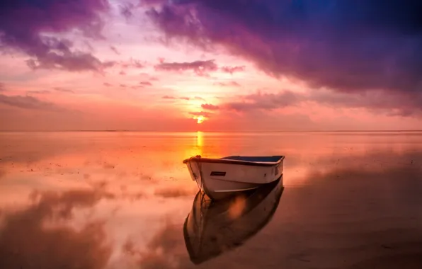Картинка небо, вода, закат, фото, лодка