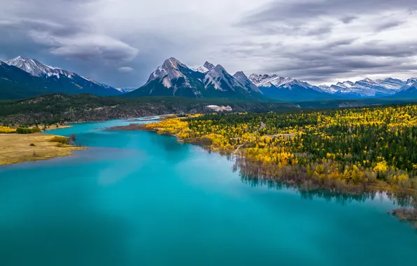 Осень, горы, водоем