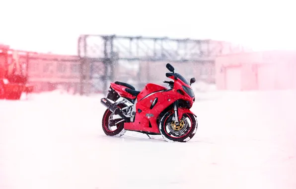 Картинка зима, снег, завод, мотоцикл, Suzuki