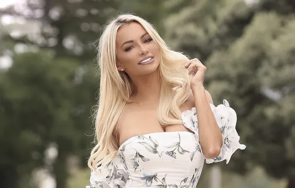 Model, Cleavage, Lindsey Pelas, Platinum Blonde, Summer Dress, Woman Outside