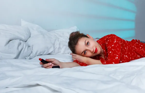 Hot girl, brown hair, model, sexy woman, bedroom, red lips, photoshoot, posing