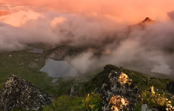 Картинка горы, туман, озеро, Россия, Карачаево-Черкессия, фотограф Максим Евдокимов