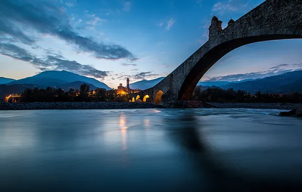 Картинка мост, река, вечер, италия, город. часовня