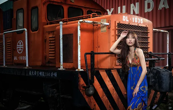 Картинка девушка, поезд, азиатка