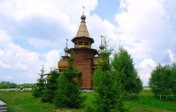 Зелень, пейзаж, купола, деревянная церковь