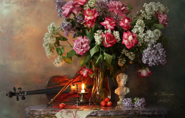 Картинка цветы, стиль, скрипка, розы, свеча, букет, статуэтка, натюрморт