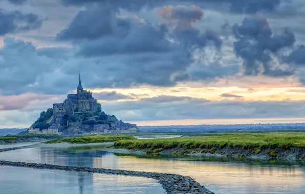 Картинка пейзаж, Франция, остров, Нормандия, Мон-Сен-Мишель, Mont Saint-Michel, Daybreak
