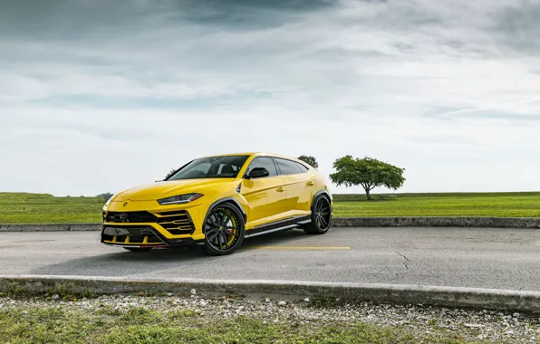 Картинка Lamborghini, Clouds, Sky, Yellow, Urus, VAG