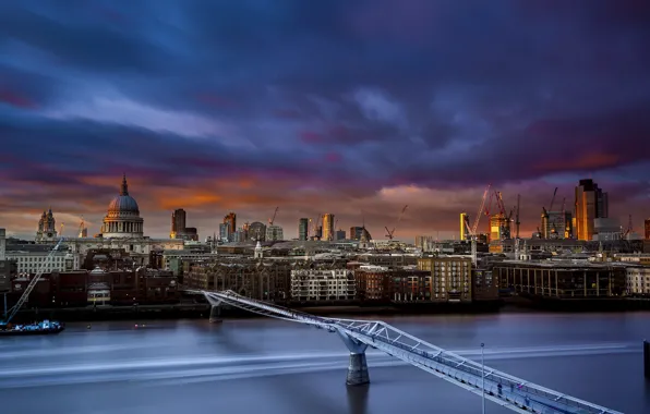 Sunset, London, Millennium Bridge, St Paul's Cathedral, River Thames
