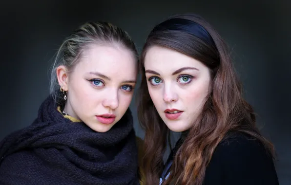 Портрет, две девушки, Imogen, Helen