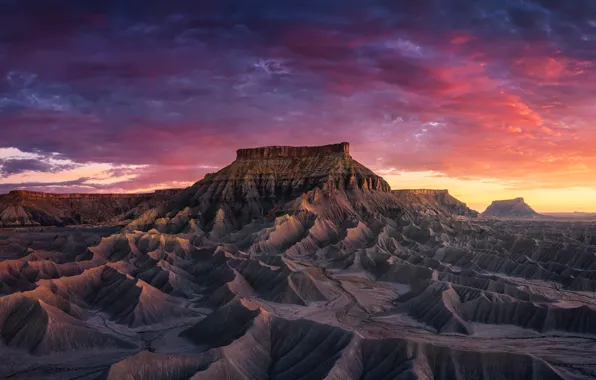 Картинка USA, США, штат Юта, Utah, Capitol Reef National Park, Песчаниковый бьютт, Sandstone butte, национальный парк …