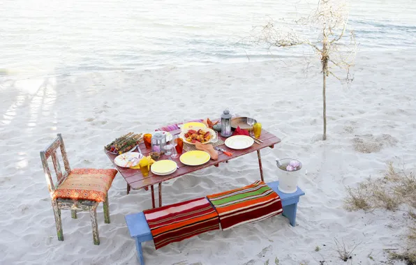 Картинка пляж, стол, еда