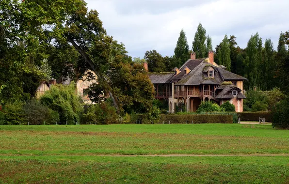 Картинка поле, деревья, Франция, дома, кусты, Le Domaine de Marie Antoinette