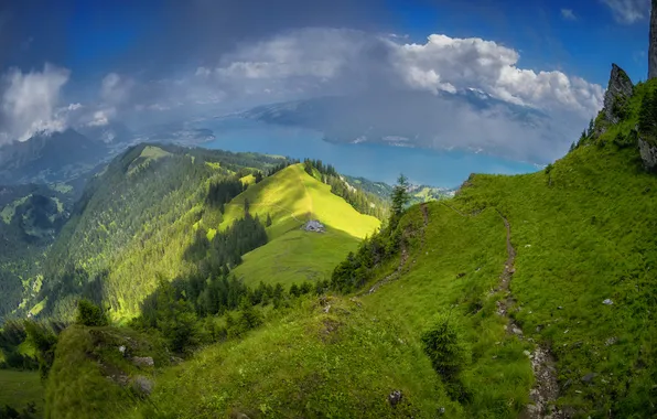 Лес, горы, домик