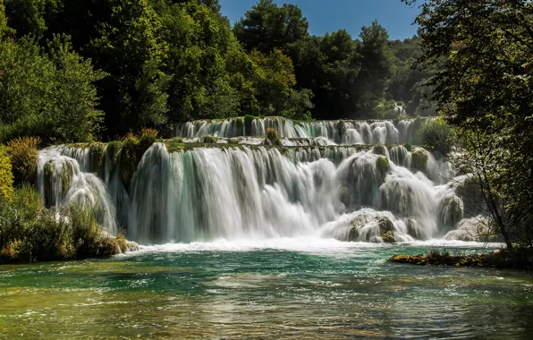 Картинка лес, деревья, река, водопад, солнечно, Хорватия, Krka National Park