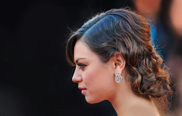 Colorful, model, face, mila kunis, exotic, gorgeous, profile, earring
