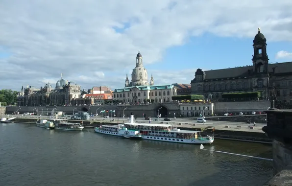 Небо, река, Dresden