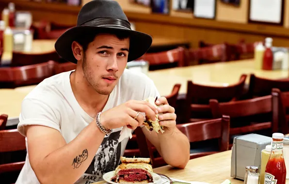 Картинка актёр, солист, Cosmopolitan, американский певец, Nick Jonas, Nick Jonas and the Administration