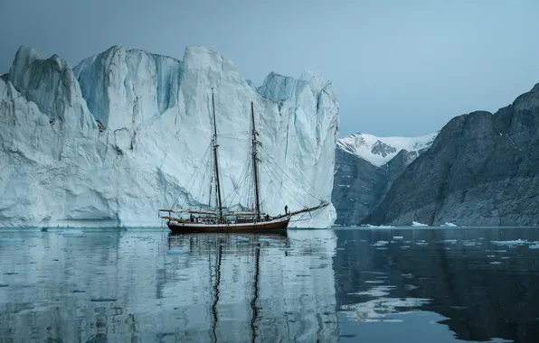Льды, судно, водоём, Expedition to King Oscar fjord, eastern Greenland