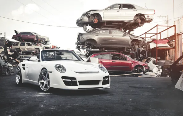 Картинка белый, 911, Porsche, свалка, white, родстер, порше, Turbo