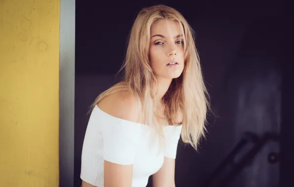 Картинка взгляд, лицо, модель, волосы, блондинка, милашка