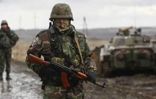 Gun, soldier, weapon, eyes, man, army, rifle, tank
