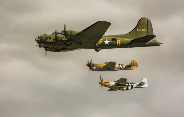 Полёт, бомбардировщик, B-17, P-51 Mustang, Curtiss P-40