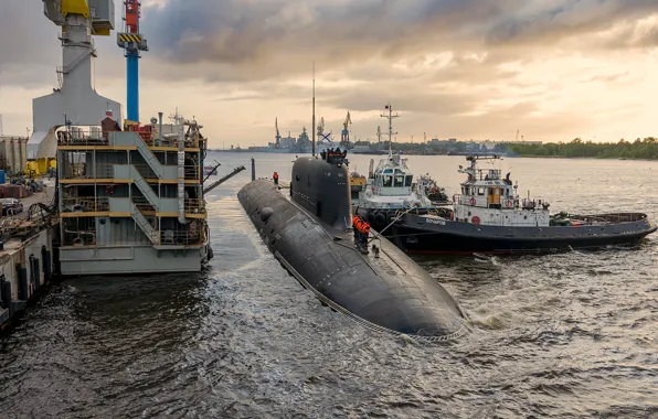 Казань, швартовка, атомная подводная лодка