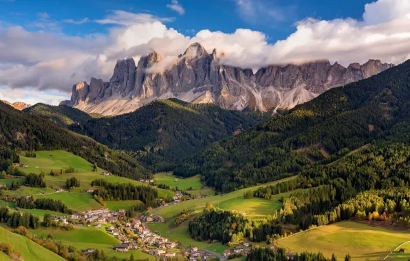 Картинка sky, landscape, Italy, nature, mountains, clouds, village, dolomites