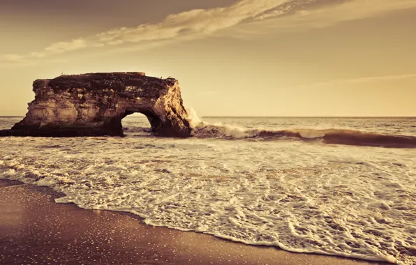 Картинка песок, море, волны, вода, скала, камни, океан, скалы