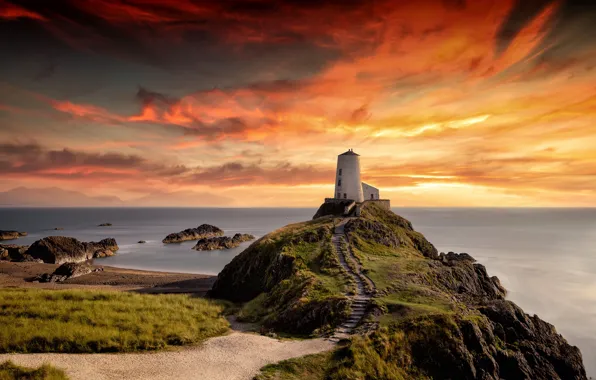 North Wales, Anglesey, Llanddwyn Island, Twr Mar lighthouse