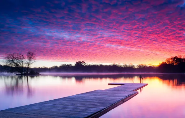 Картинка облака, деревья, природа, озеро, причал, зарево, мостик