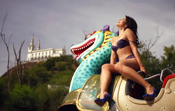 Brunette, playground, brazilian, shangai Dragon, dayane alencar