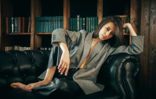 Девушка, диван, книги, Саша, Roosso alex