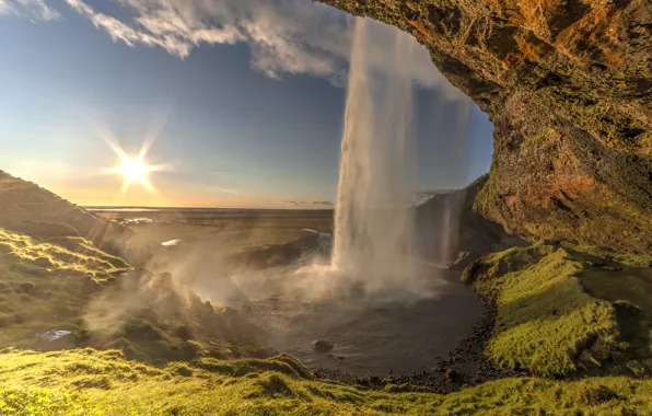 Картинка солнце, скала, озеро, водопад