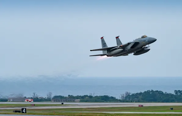 ВВС США, McDonnell Douglas F-15 Eagle, четвёртого поколения, американский всепогодный истребитель