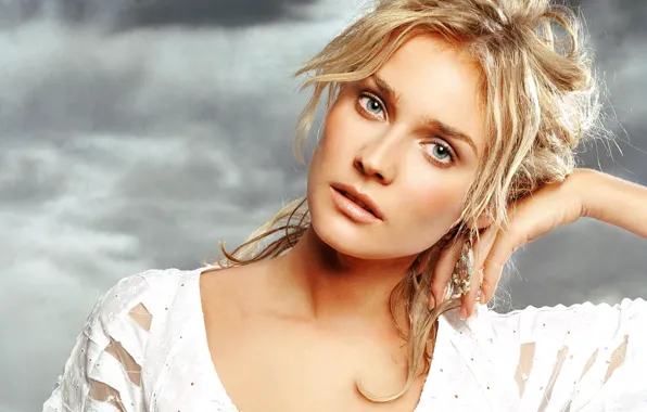Взгляд, белое, актриса, блондинка, красивая, Diane Kruger, фотомодель, Диана Крюгер